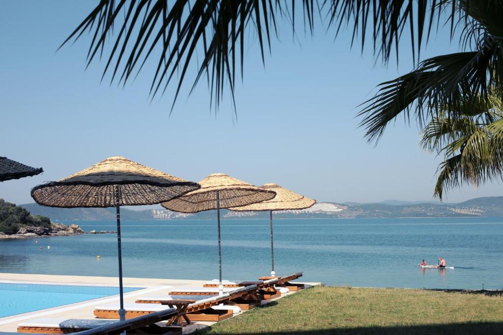 Med-Inn Hotel Gulluk Exterior photo